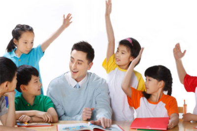 思睿教育 專業(yè)教育咨詢，點(diǎn)亮求學(xué)之路